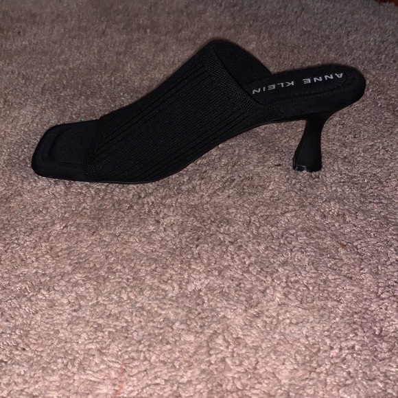 NWOT Anne Klein iflex Heels Size 8M - Picture 2 of 7